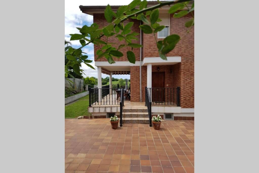 Villa Magnificas vistas Alto de Laredo Exterior foto